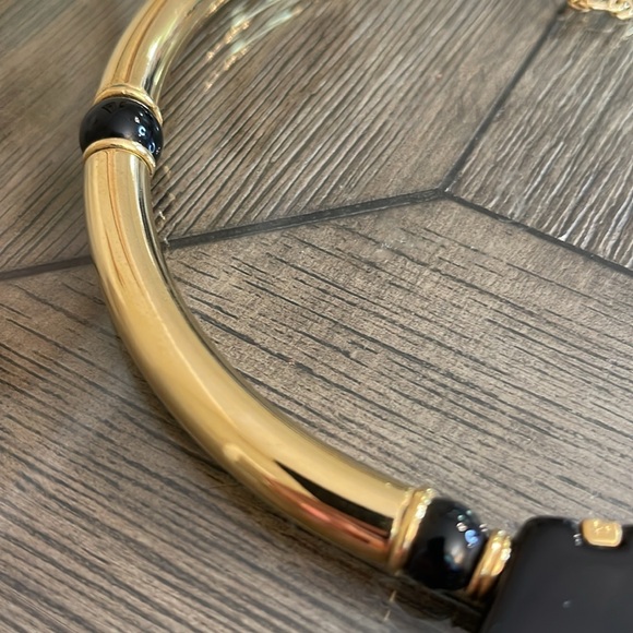 Vintage 1987 Avon “Modern Elegance” Black & Gold Tubular Necklace - Picture 16 of 16